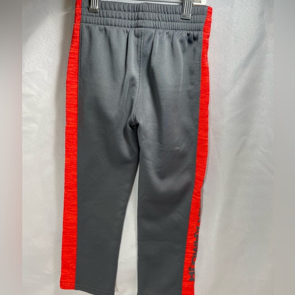 Under Armour boy’s sweatpants size 4 - Picture 2 of 4
